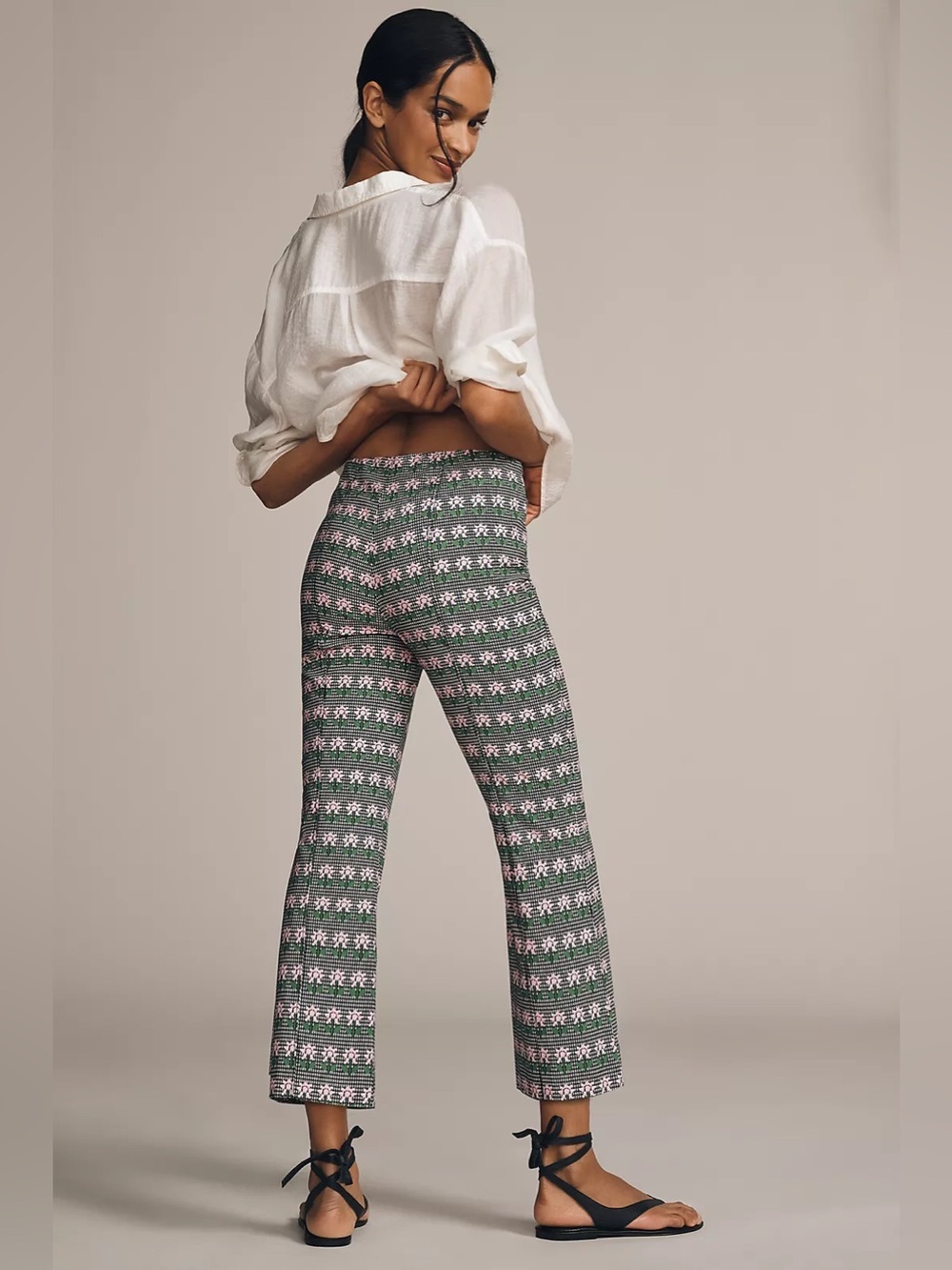 The Margot Kick-Flare Crop Pants by Maeve: Floral Houndstooth Edition Size XS - Picture 2 of 8